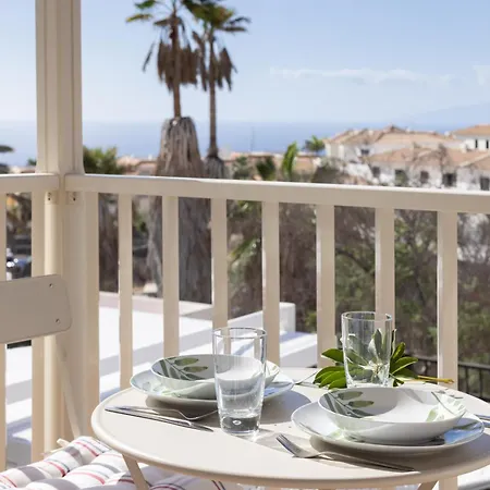 Estefania Apartament Chayofa